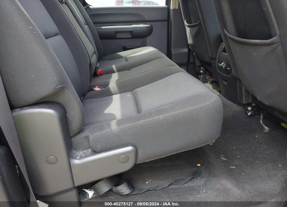 2011 GMC SIERRA 1500 SLE VIN: 3GTP2VE32BG188592