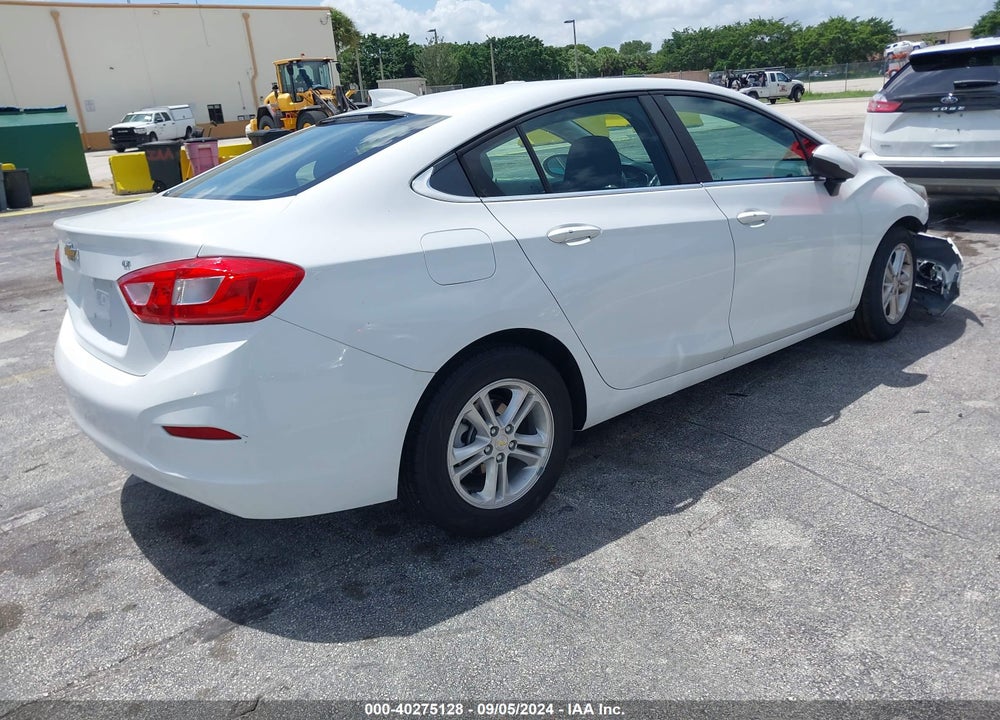 2017 CHEVROLET CRUZE LT AUTO VIN: 1G1BE5SM4H7138403