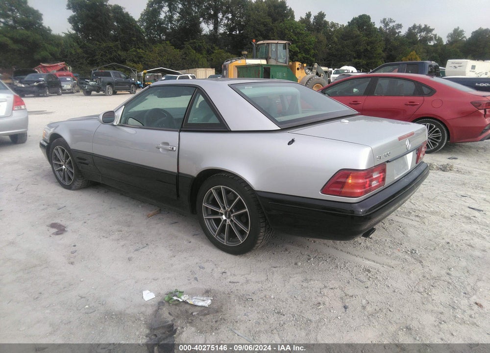 2000 MERCEDES-BENZ SL 500 VIN: WDBFA68F6YF193085