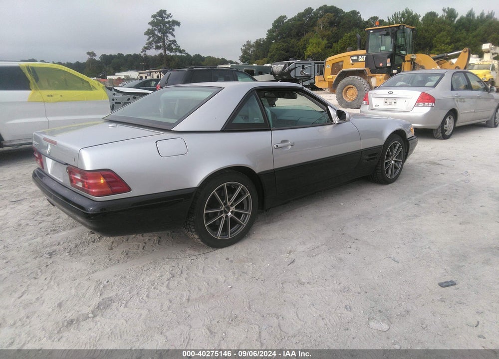 2000 MERCEDES-BENZ SL 500 VIN: WDBFA68F6YF193085