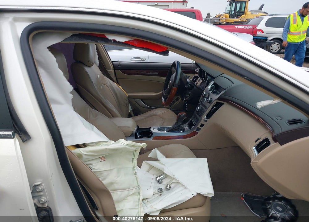 2011 CADILLAC CTS LUXURY VIN: 1G6DH5EY9B0119726
