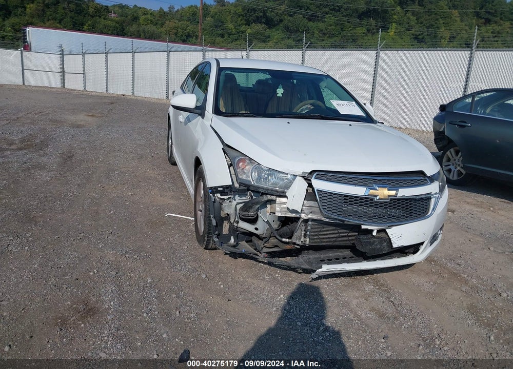 2014 CHEVROLET CRUZE 1LT AUTO VIN: 1G1PC5SB8E7190266