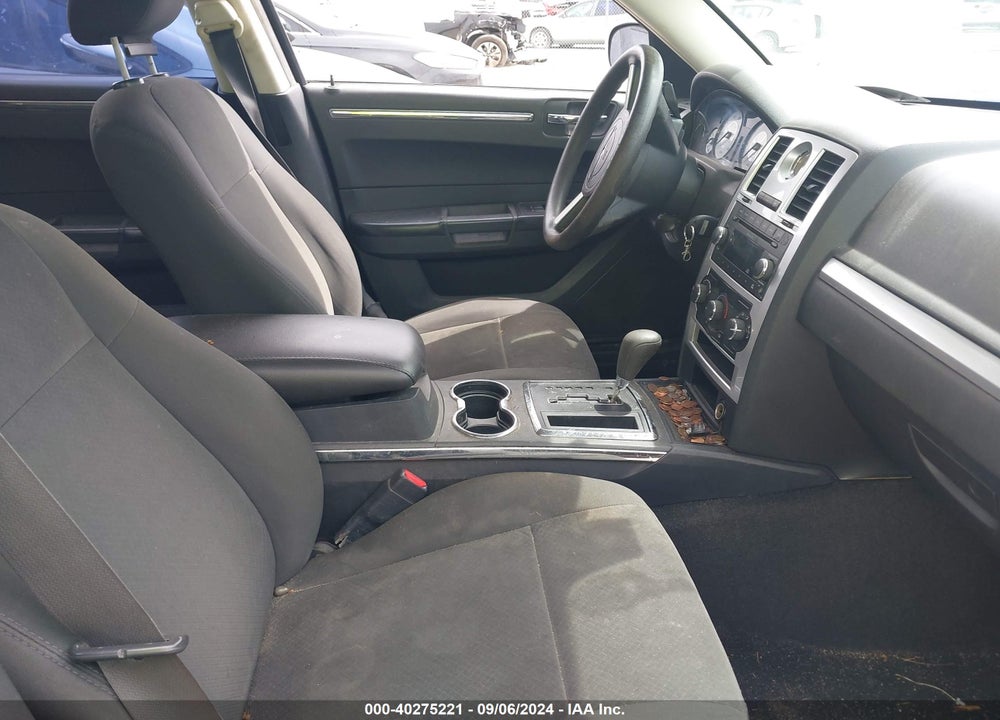 2009 CHRYSLER 300 LX VIN: 2C3KA43D29H528812