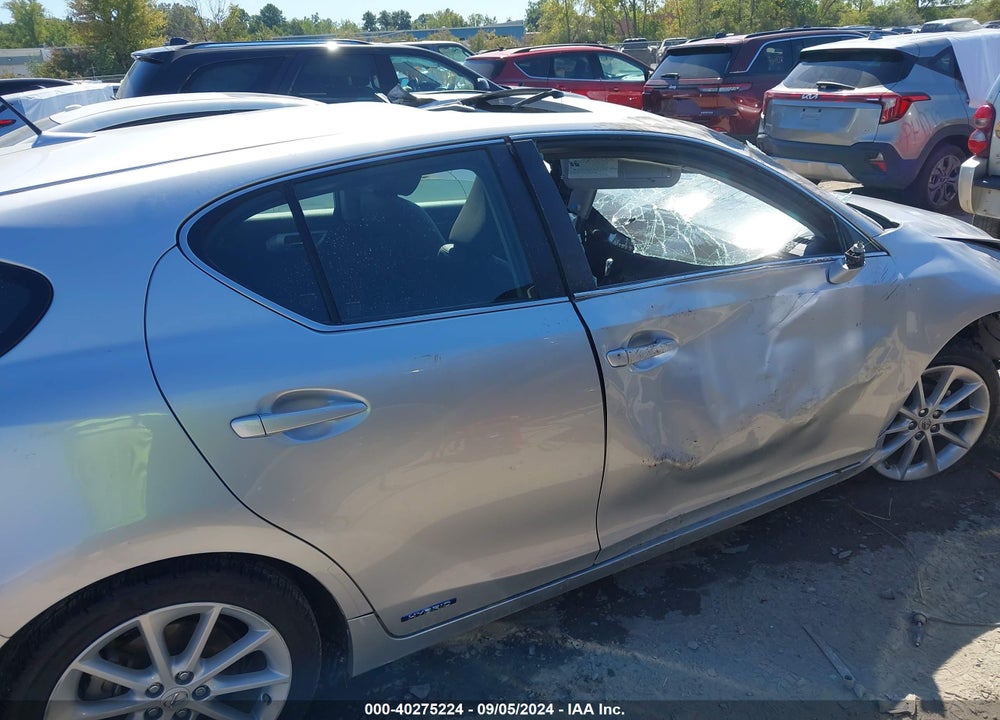 2013 LEXUS CT 200H VIN: JTHKD5BH3D2172318