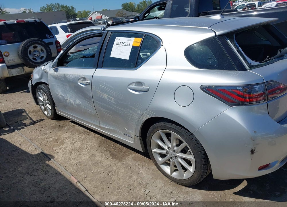 2013 LEXUS CT 200H VIN: JTHKD5BH3D2172318