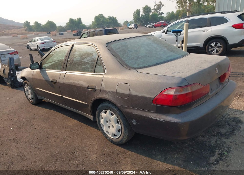1998 HONDA ACCORD LX VIN: 1HGCG5649WA214022