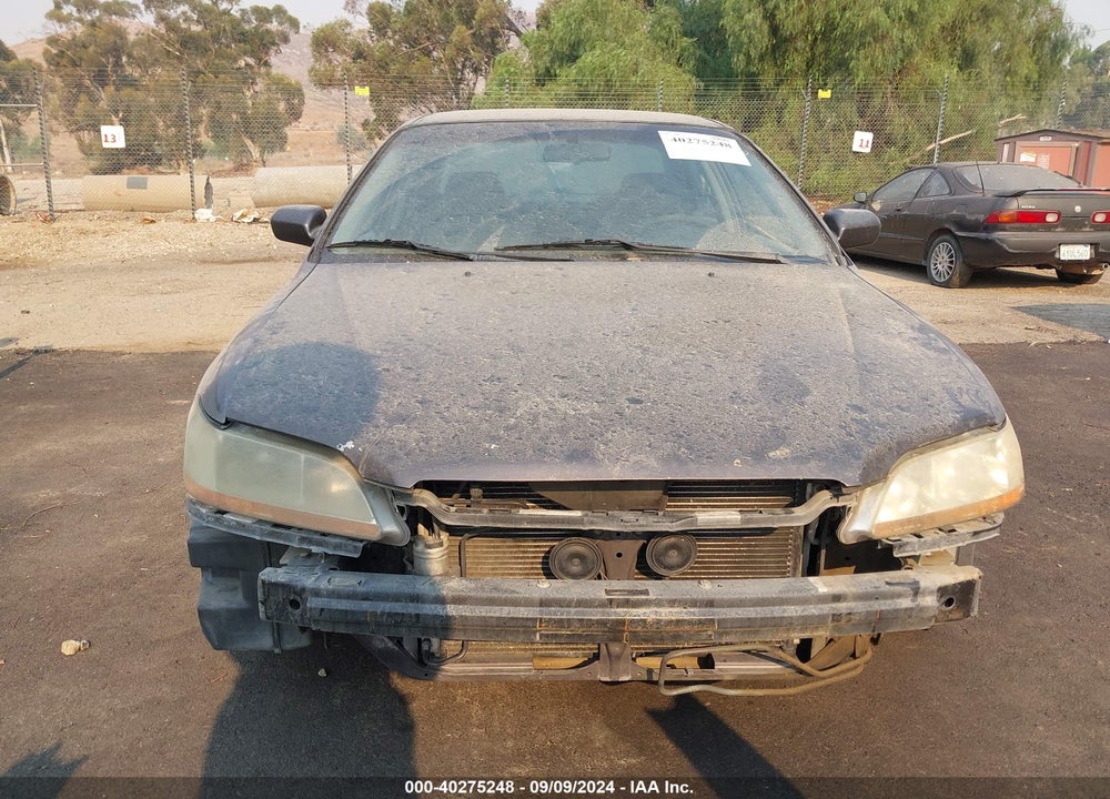 1998 HONDA ACCORD LX VIN: 1HGCG5649WA214022