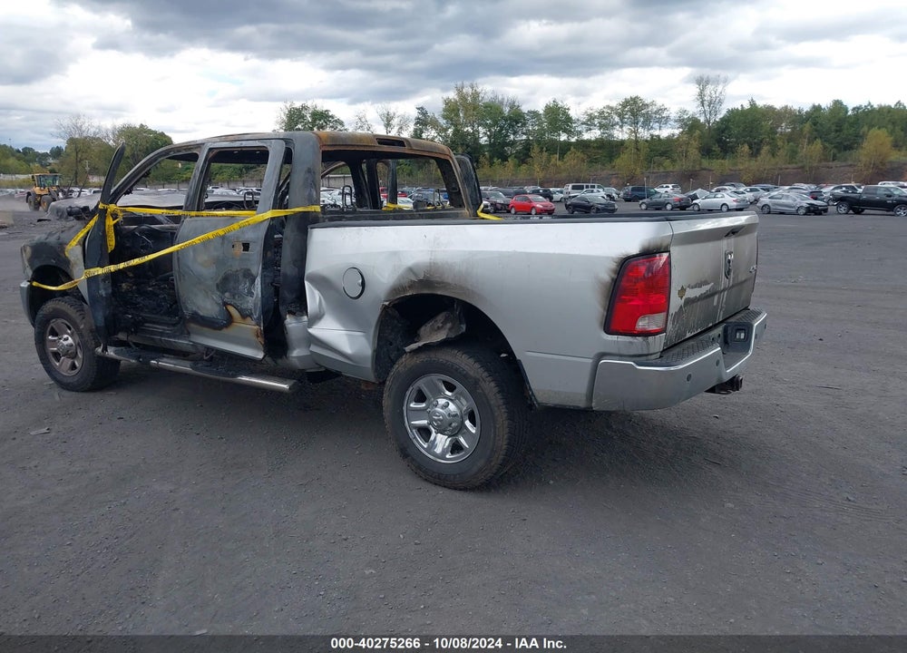 2016 RAM 2500 TRADESMAN VIN: 3C6UR5CL7GG311030