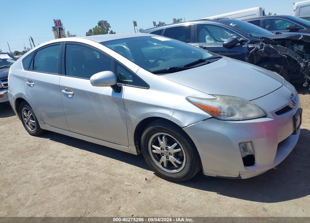 2011 TOYOTA PRIUS THREE VIN: JTDKN3DU8B1364916