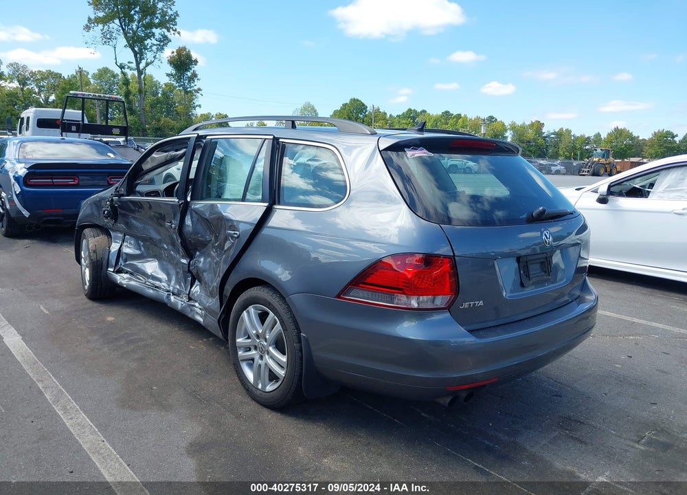 2014 VOLKSWAGEN JETTA SPORTWAGEN 2.0L TDI VIN: 3VWPL7AJ4EM620633