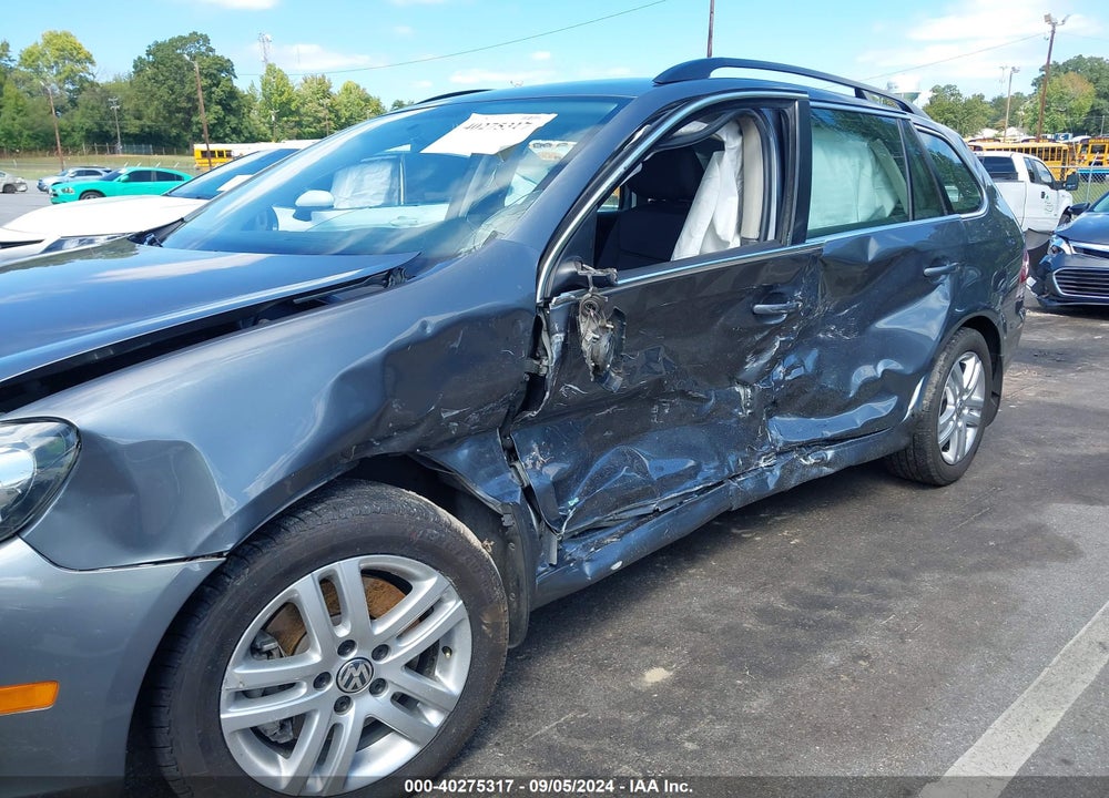 2014 VOLKSWAGEN JETTA SPORTWAGEN 2.0L TDI VIN: 3VWPL7AJ4EM620633