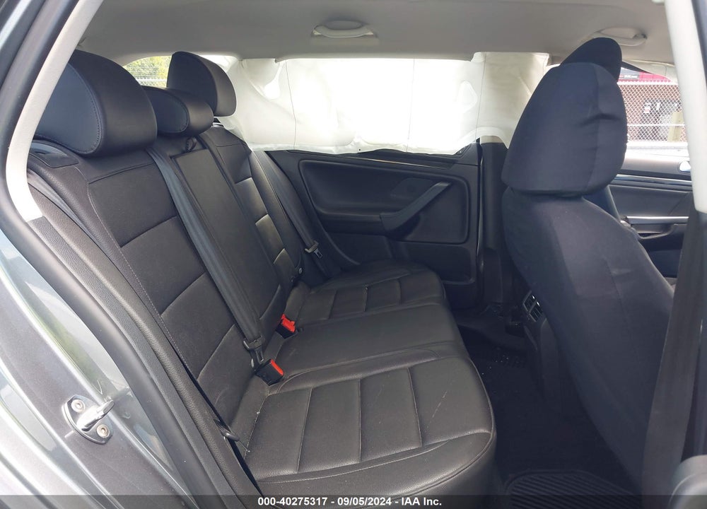 2014 VOLKSWAGEN JETTA SPORTWAGEN 2.0L TDI VIN: 3VWPL7AJ4EM620633