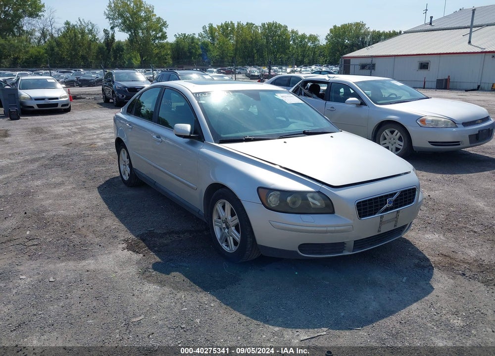 2005 VOLVO S40 2.4I VIN: YV1MS382252103638