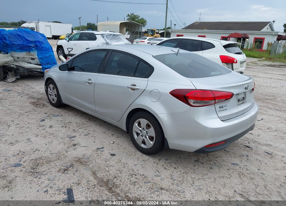 2017 KIA FORTE LX VIN: 3KPFK4A70HE156520