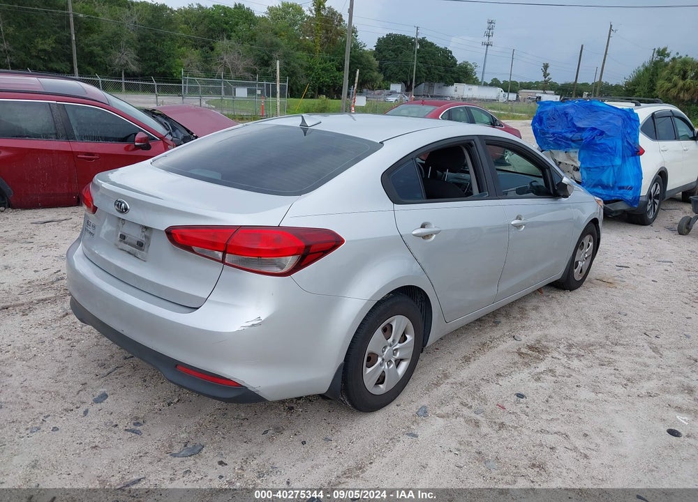 2017 KIA FORTE LX VIN: 3KPFK4A70HE156520