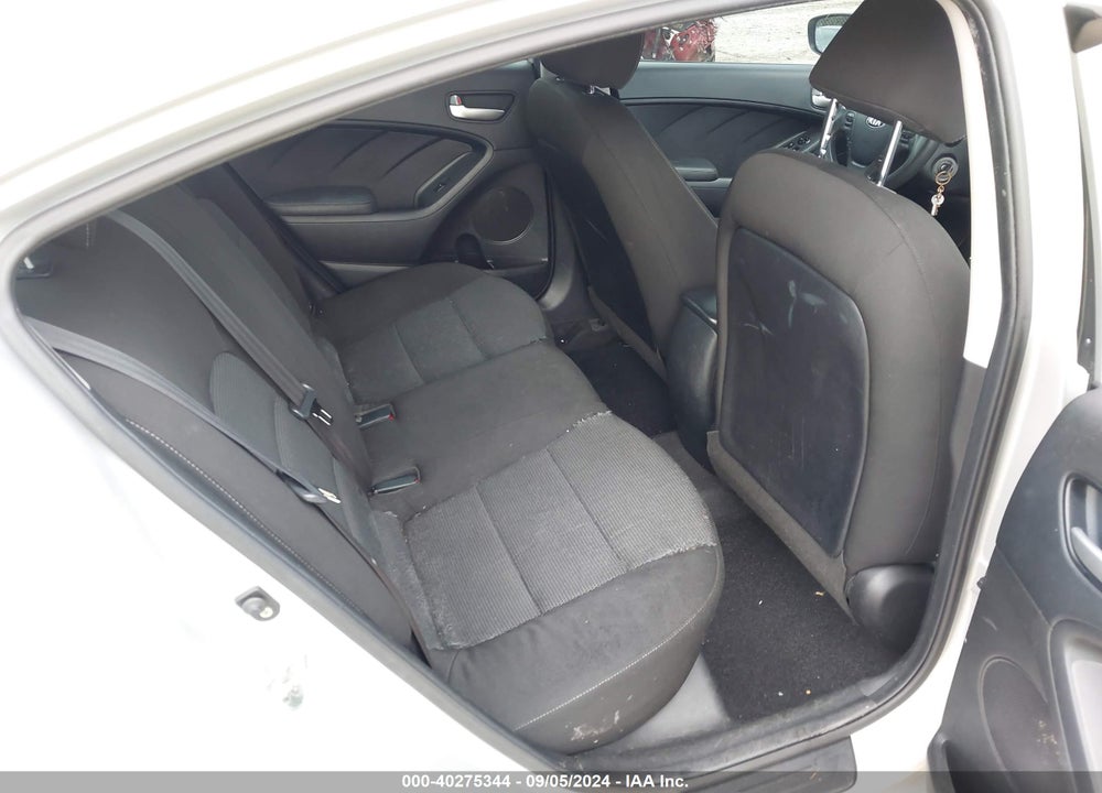 2017 KIA FORTE LX VIN: 3KPFK4A70HE156520