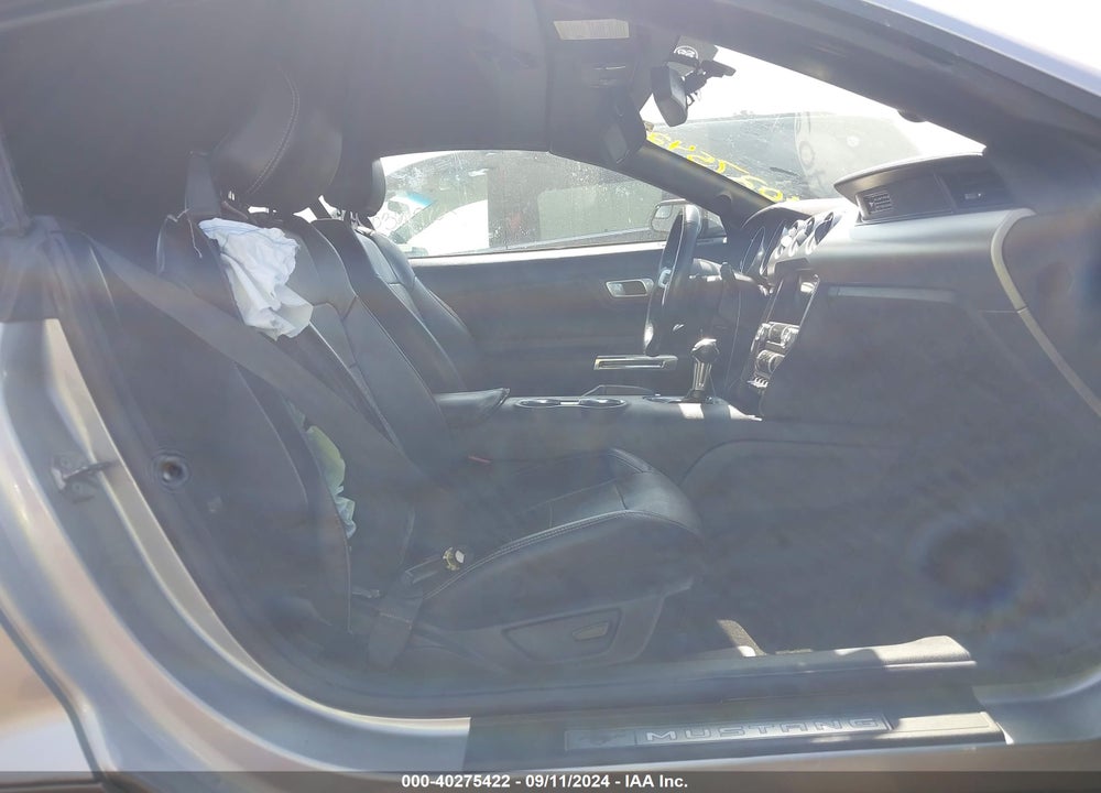 2020 FORD MUSTANG ECOBOOST PREMIUM VIN: 1FATP8UHXL5113166