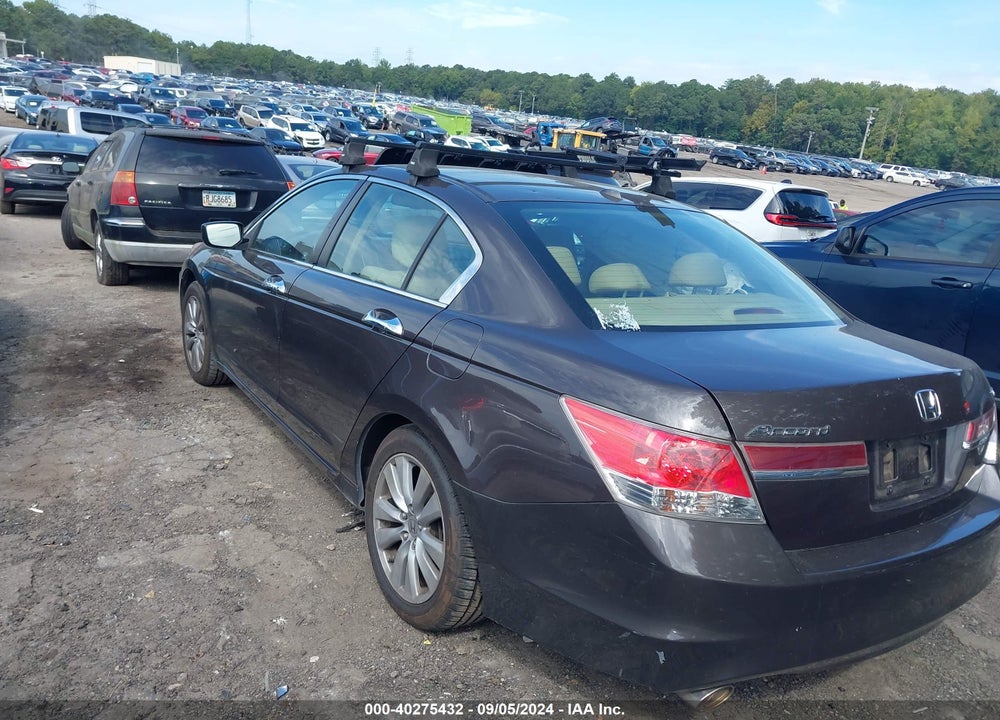2011 HONDA ACCORD 3.5 EX-L VIN: 1HGCP3F88BA010555