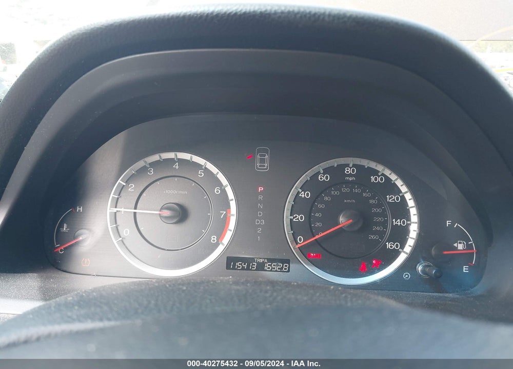 2011 HONDA ACCORD 3.5 EX-L VIN: 1HGCP3F88BA010555