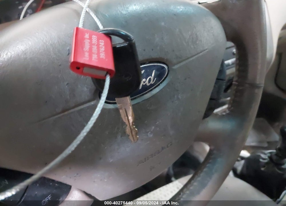 2007 FORD FOCUS S/SE/SES VIN: 1FAHP34N77W139108