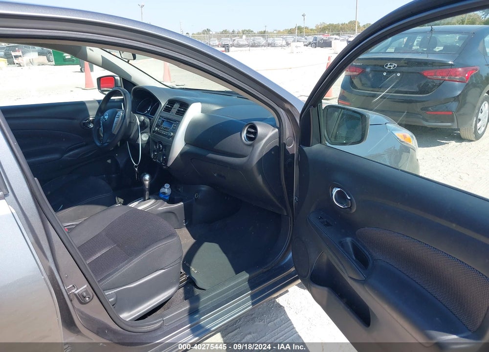 2017 NISSAN VERSA 1.6 SV VIN: 3N1CN7AP2HL830435