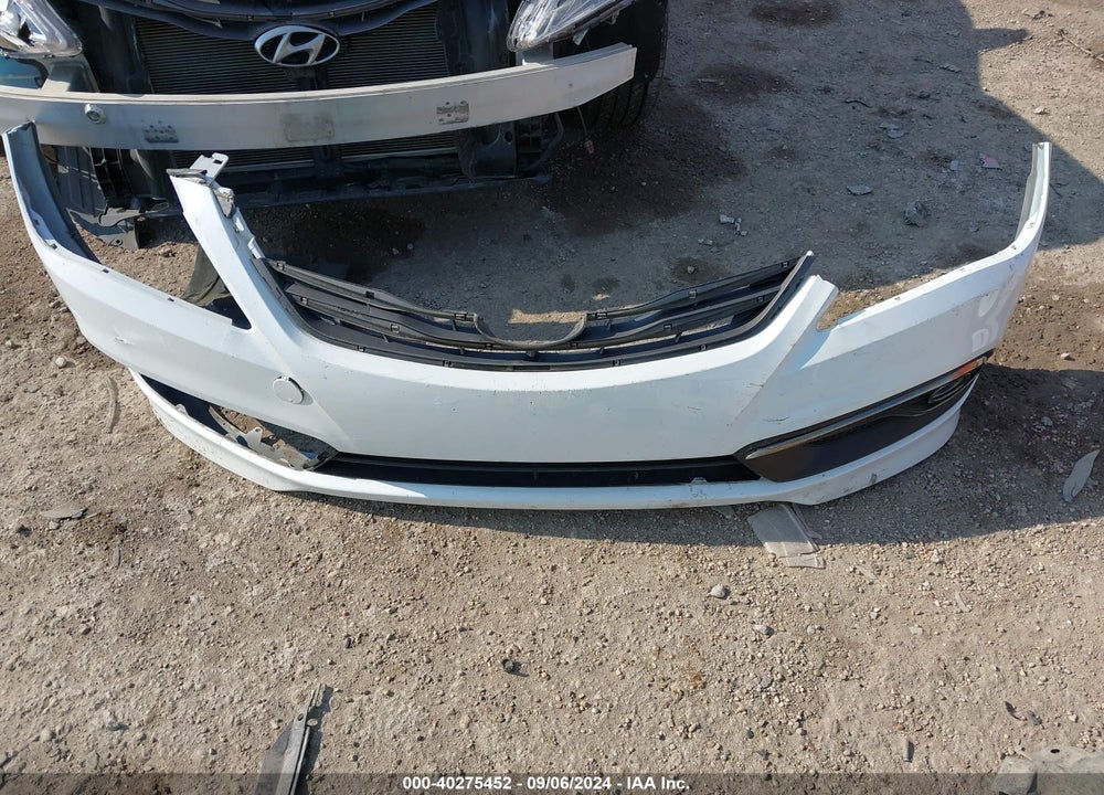 2015 HYUNDAI AZERA VIN: KMHFG4JG2FA439868