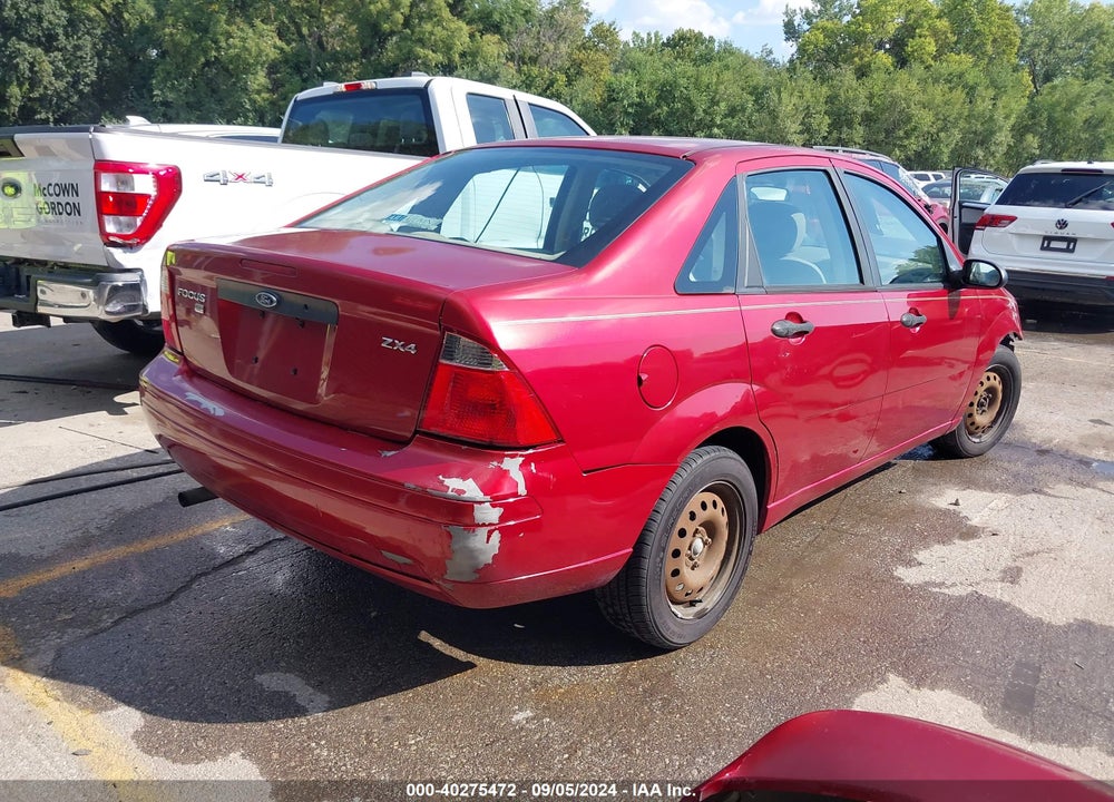 2005 FORD FOCUS ZX4 VIN: 1FAFP34N15W318166
