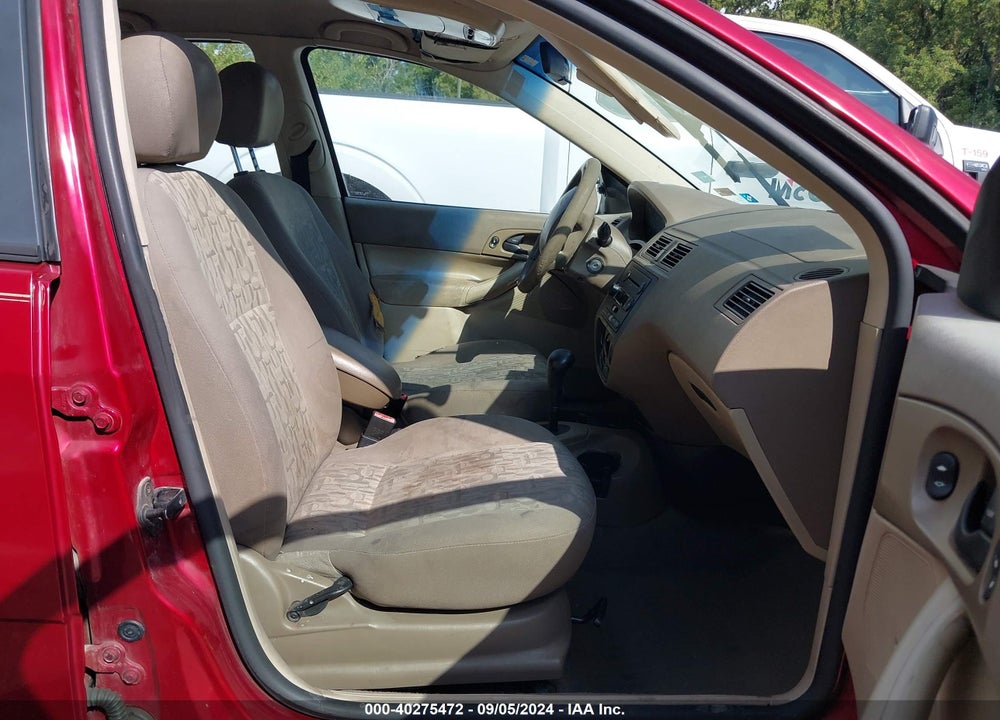 2005 FORD FOCUS ZX4 VIN: 1FAFP34N15W318166