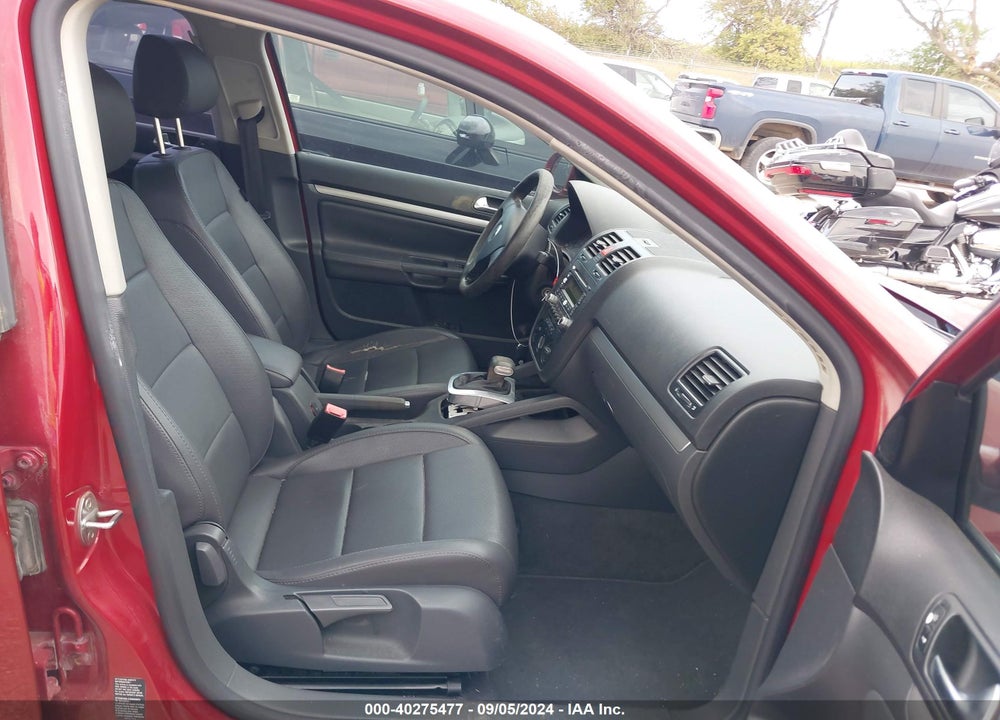 2006 VOLKSWAGEN JETTA 2.5 VIN: 3VWSF71K66M708899