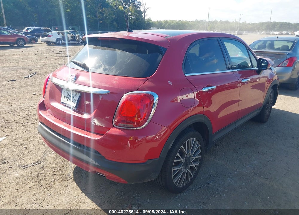 2018 FIAT 500X LOUNGE FWD VIN: ZFBCFXDB4JP638330