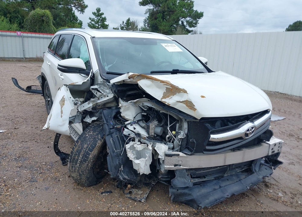 2016 TOYOTA HIGHLANDER XLE V6 VIN: 5TDKKRFH0GS123048