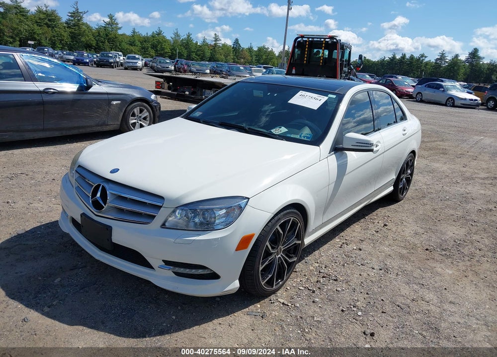 2011 MERCEDES-BENZ C 300 LUXURY 4MATIC/SPORT 4MATIC VIN: WDDGF8BB4BR144200