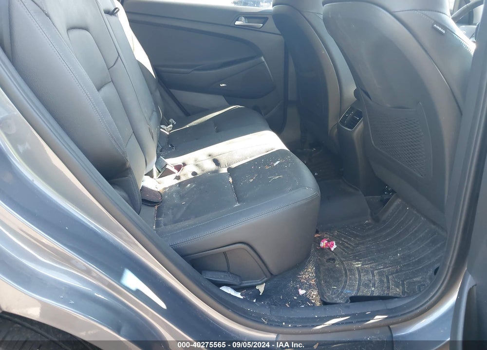 2017 HYUNDAI TUCSON SE PLUS VIN: KM8J3CA48HU428607