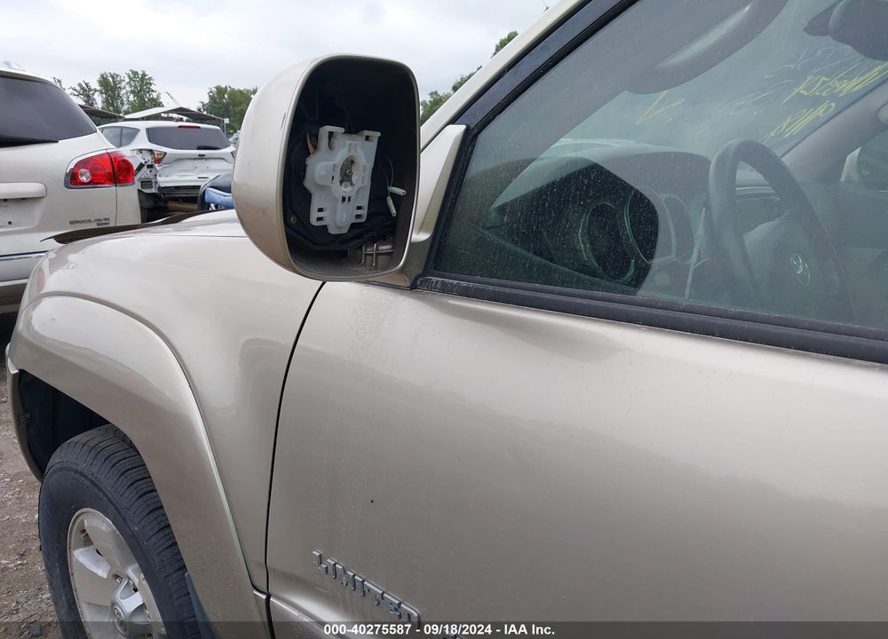 2004 TOYOTA 4RUNNER LIMITED V8 VIN: JTEBT17R048017751
