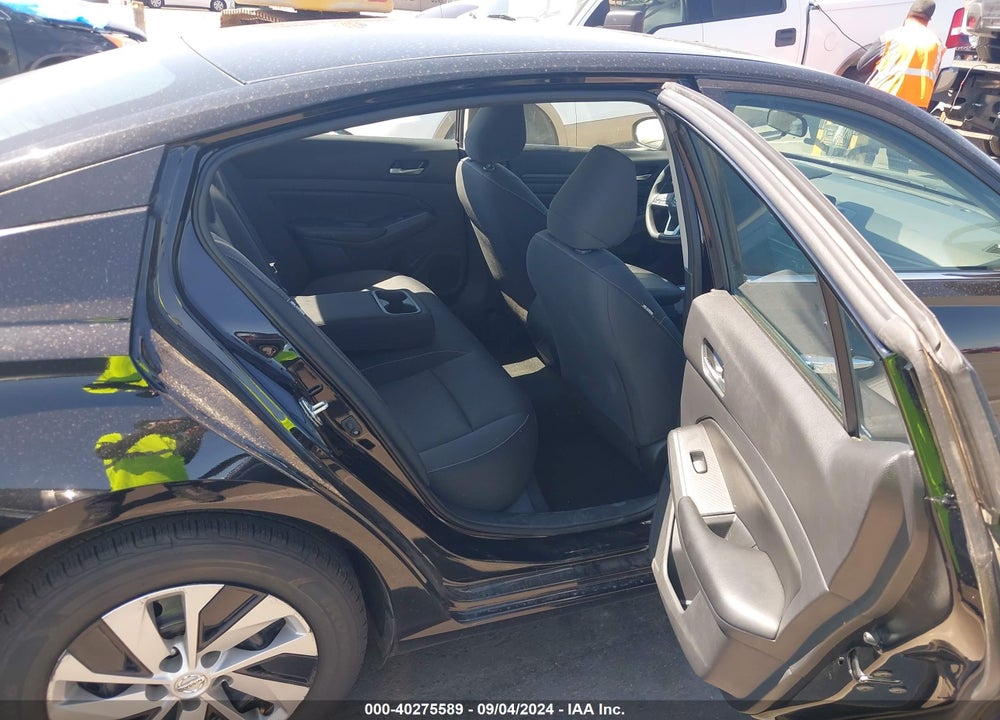 2022 NISSAN ALTIMA S FWD VIN: 1N4BL4BV4NN402619