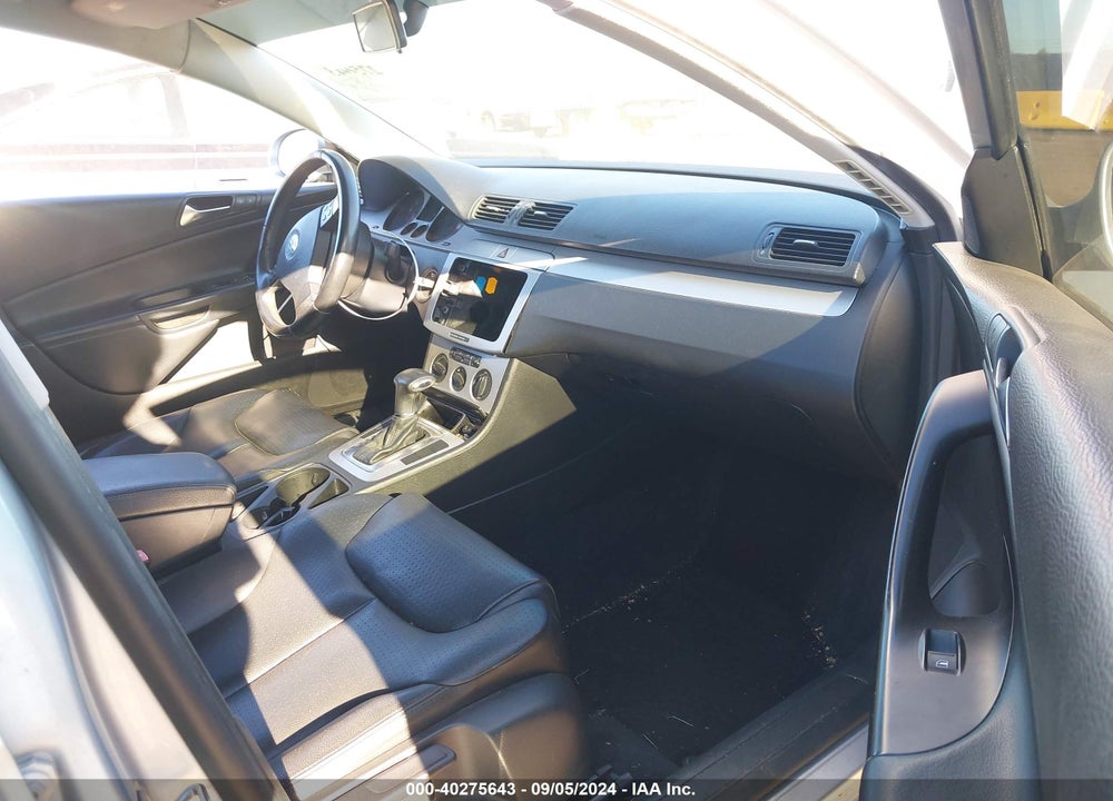 2009 VOLKSWAGEN PASSAT KOMFORT VIN: WVWJK73C59P017443