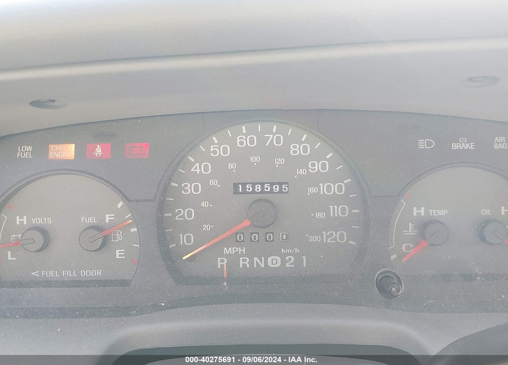 1999 MERCURY GRAND MARQUIS LS VIN: 2MEFM75W0XX716556