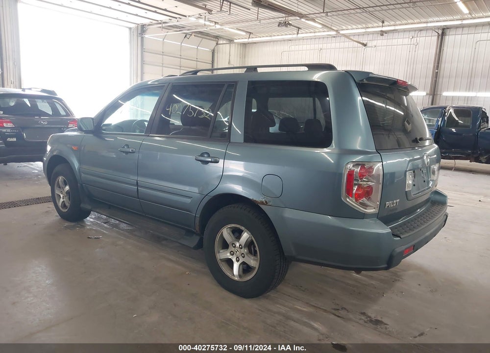 2006 HONDA PILOT EX-L VIN: 5FNYF18696B020094
