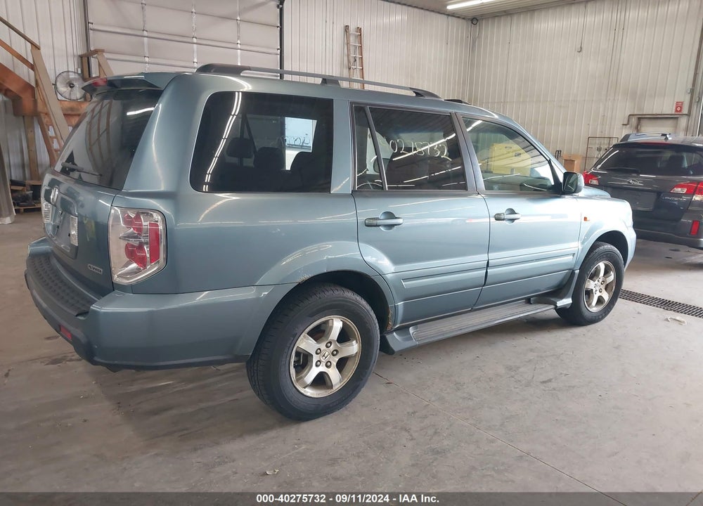 2006 HONDA PILOT EX-L VIN: 5FNYF18696B020094