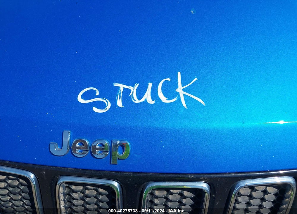 2018 JEEP COMPASS LATITUDE 4X4 VIN: 3C4NJDBB2JT393609