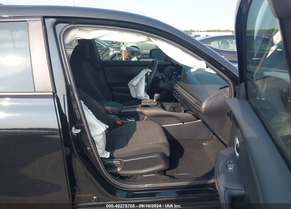 2024 HONDA HR-V 2WD SPORT/2WD SPORT W/O BSI VIN: 3CZRZ1H53RM741864