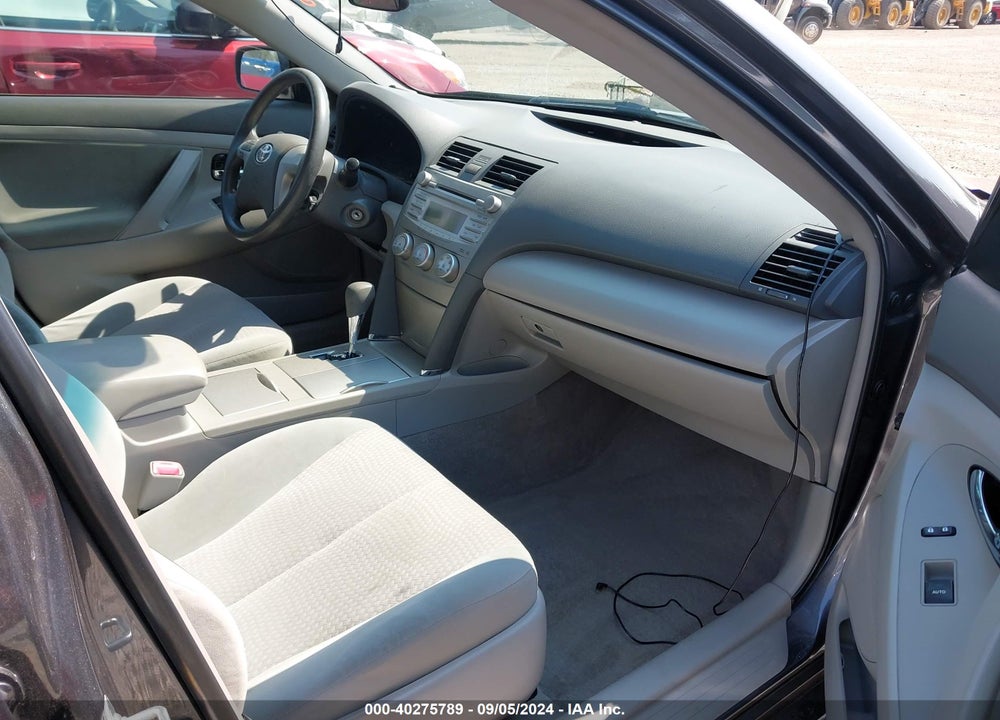 2011 TOYOTA CAMRY LE VIN: JTNBF3EK9B3012213