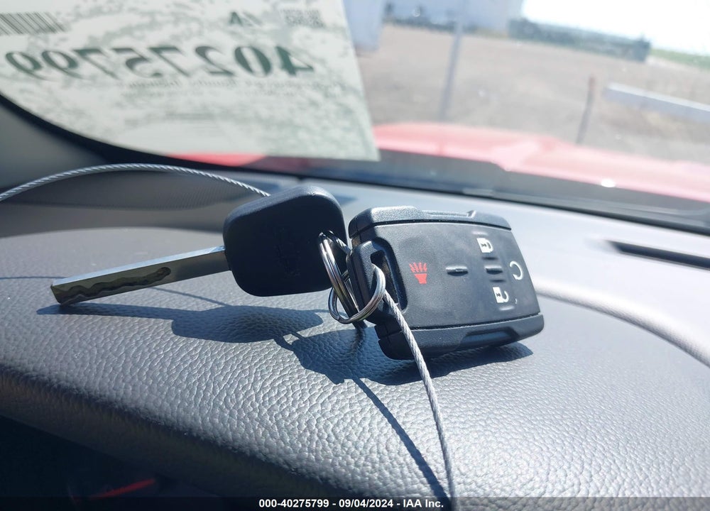 2018 CHEVROLET SILVERADO 1500 2LT VIN: 3GCUKREC3JG166383