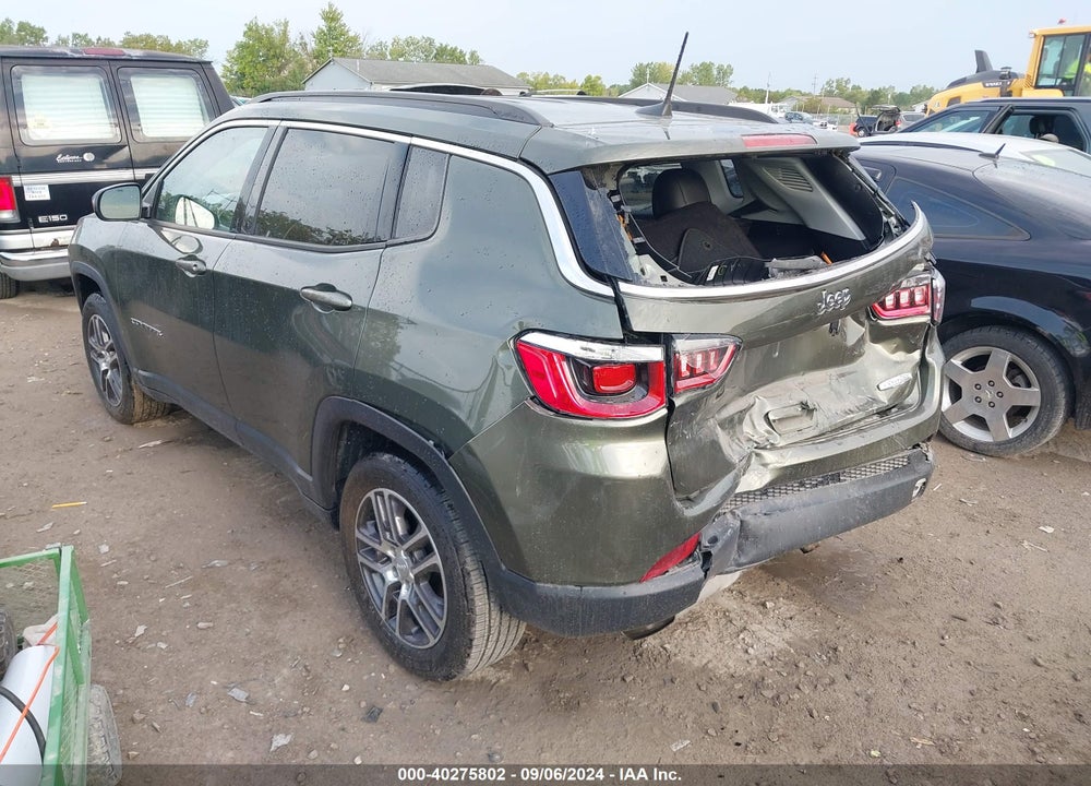 2018 JEEP COMPASS LATITUDE FWD VIN: 3C4NJCBB5JT308658