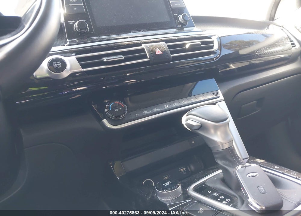 2021 KIA SELTOS EX VIN: KNDERCAA0M7175253
