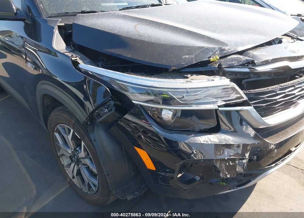 2021 KIA SELTOS EX VIN: KNDERCAA0M7175253