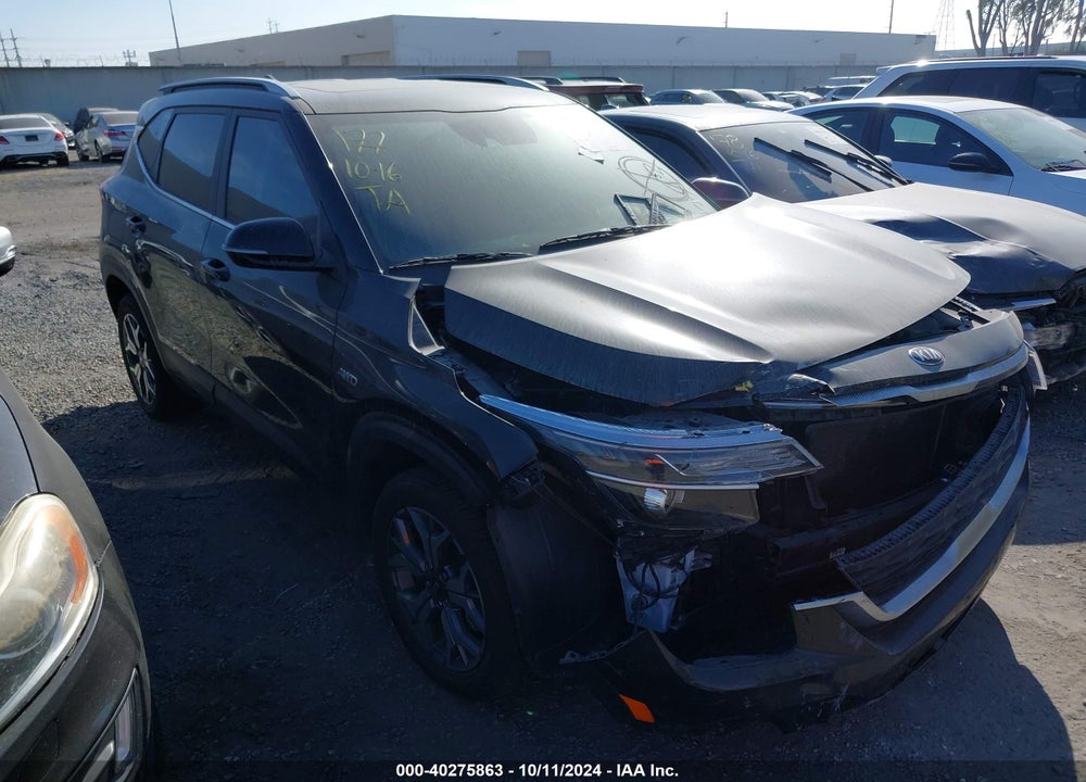 2021 KIA SELTOS EX VIN: KNDERCAA0M7175253