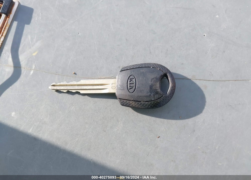 2006 KIA SPECTRA EX/LX/SX VIN: KNAFE121765286168