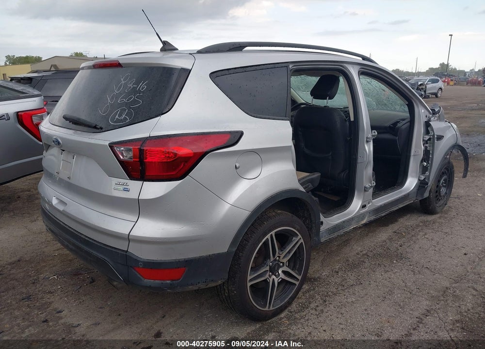 2019 FORD ESCAPE SEL VIN: 1FMCU9HDXKUC56666
