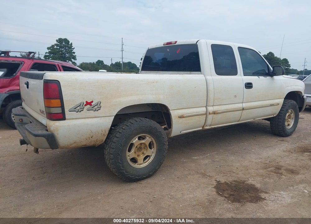 2004 GMC SIERRA 1500 WORK TRUCK VIN: 2GTEK19TX41394832